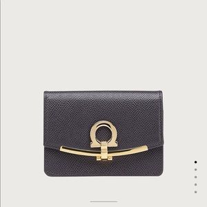 SALVATORE FERRAGAMO gancino clip coin pouch BLUE